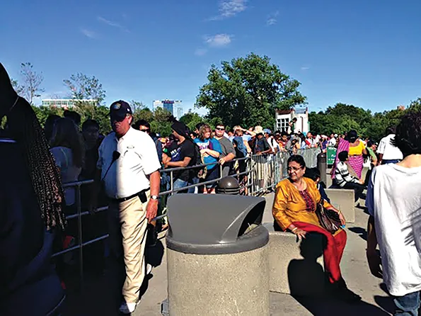 Maid Of The Mist A New York Nightmare: Canadian Hornblower Niagara A Class Act