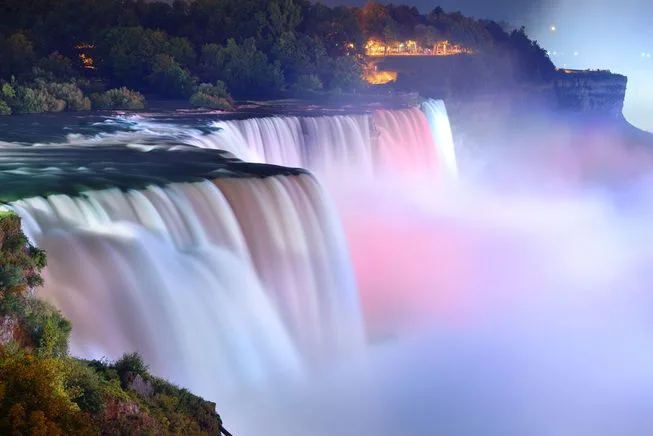 Dewatered falls as tourist attraction?  Officials here say yes, history says no