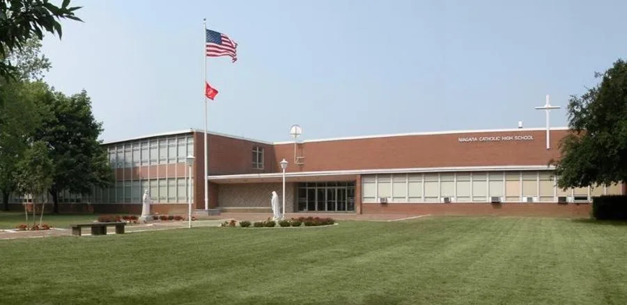 Niagara Catholic to Hold Private Alumni Sale of School Memorabilia on Aug. 23rd