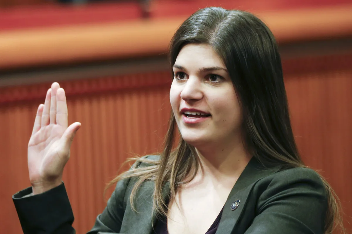 Assemblywoman Wozniak admonished for pantless prodigies with male legislative aide
