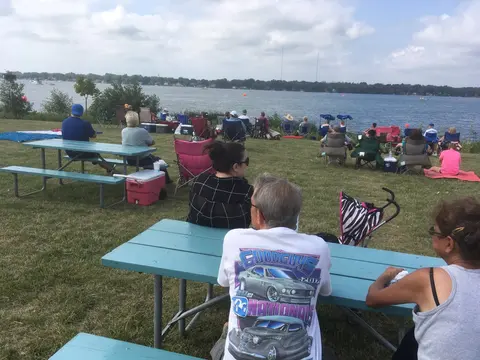 ‘Thunder on the Niagara’ Doesn’t Disappoint