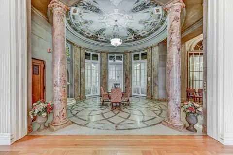 Knox Mansion Tours Offer Historical Gem