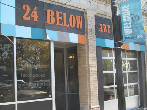Another Third Street business closes its doors