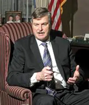 Dyster’s claim that health care benefits are necessary to attract council candidates is ridiculous
