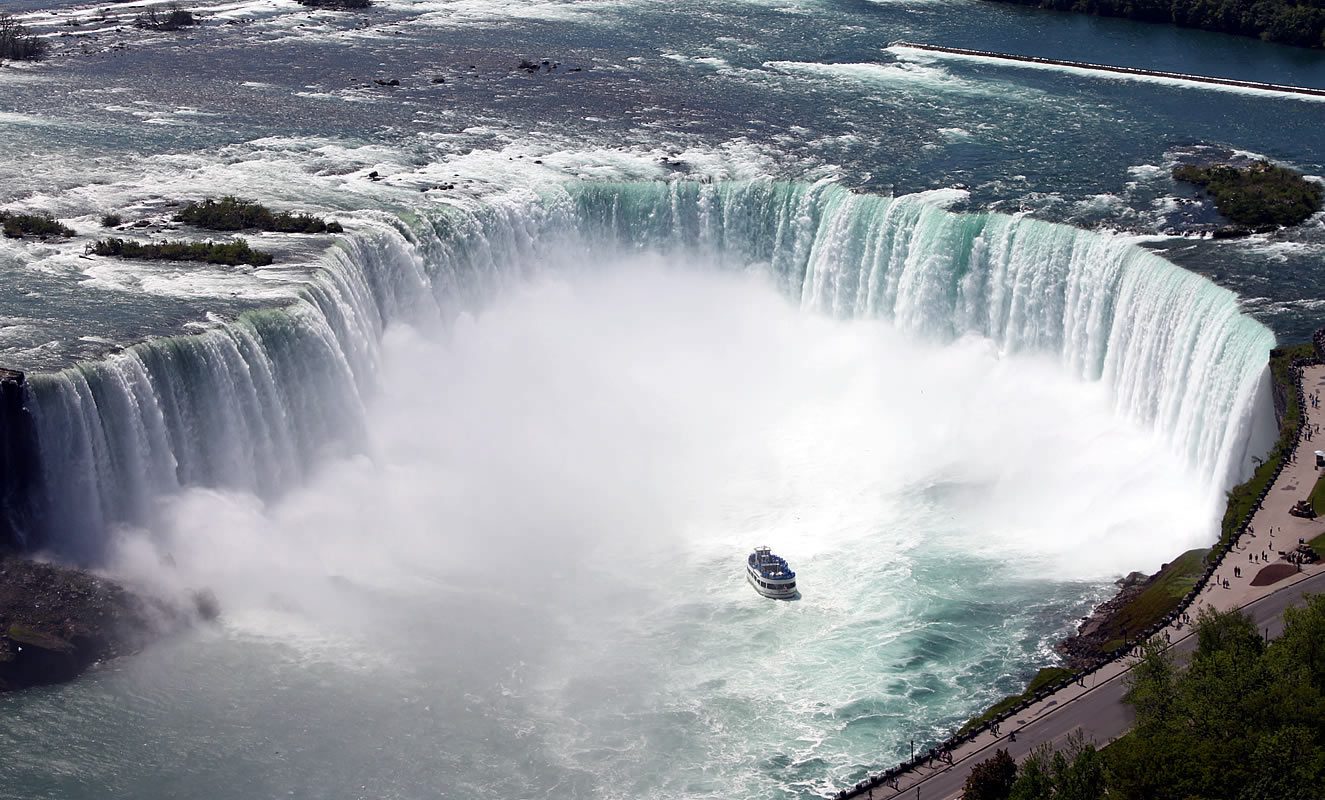 Maid of the mist niagara falls